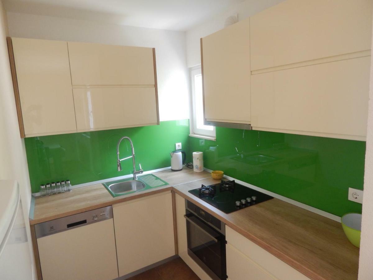 Apartman Karlo Makarska Exterior foto