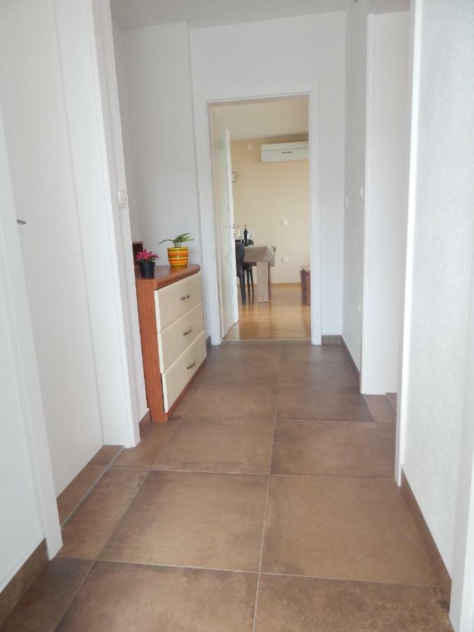 Apartman Karlo Makarska Exterior foto
