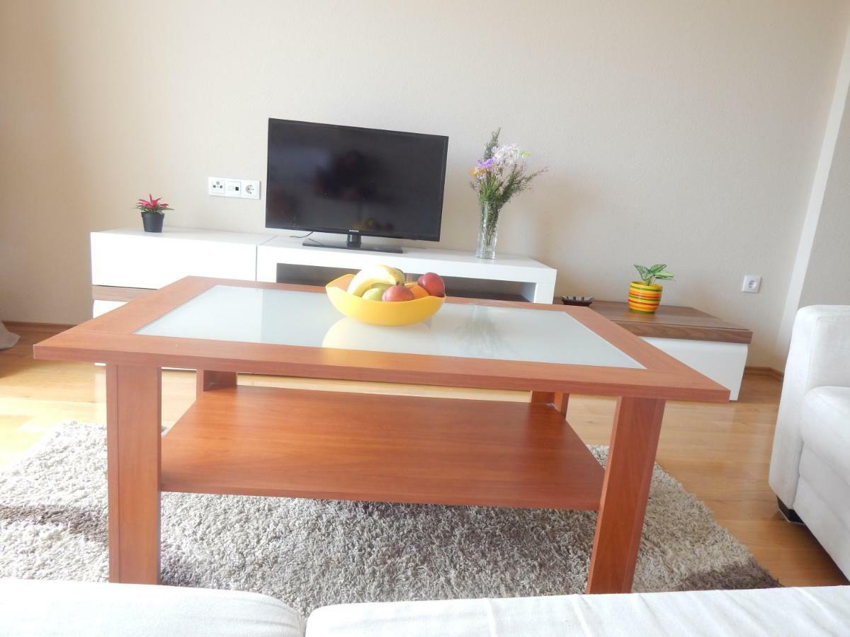 Apartman Karlo Makarska Exterior foto